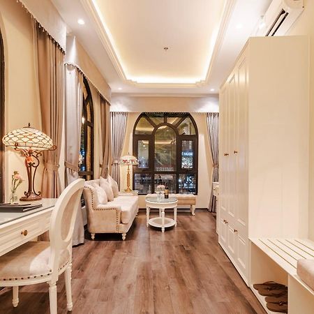 The Castle Hotel Hanoi Esterno foto