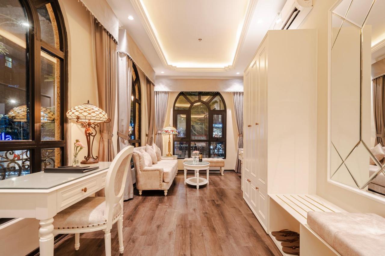 The Castle Hotel Hanoi Esterno foto