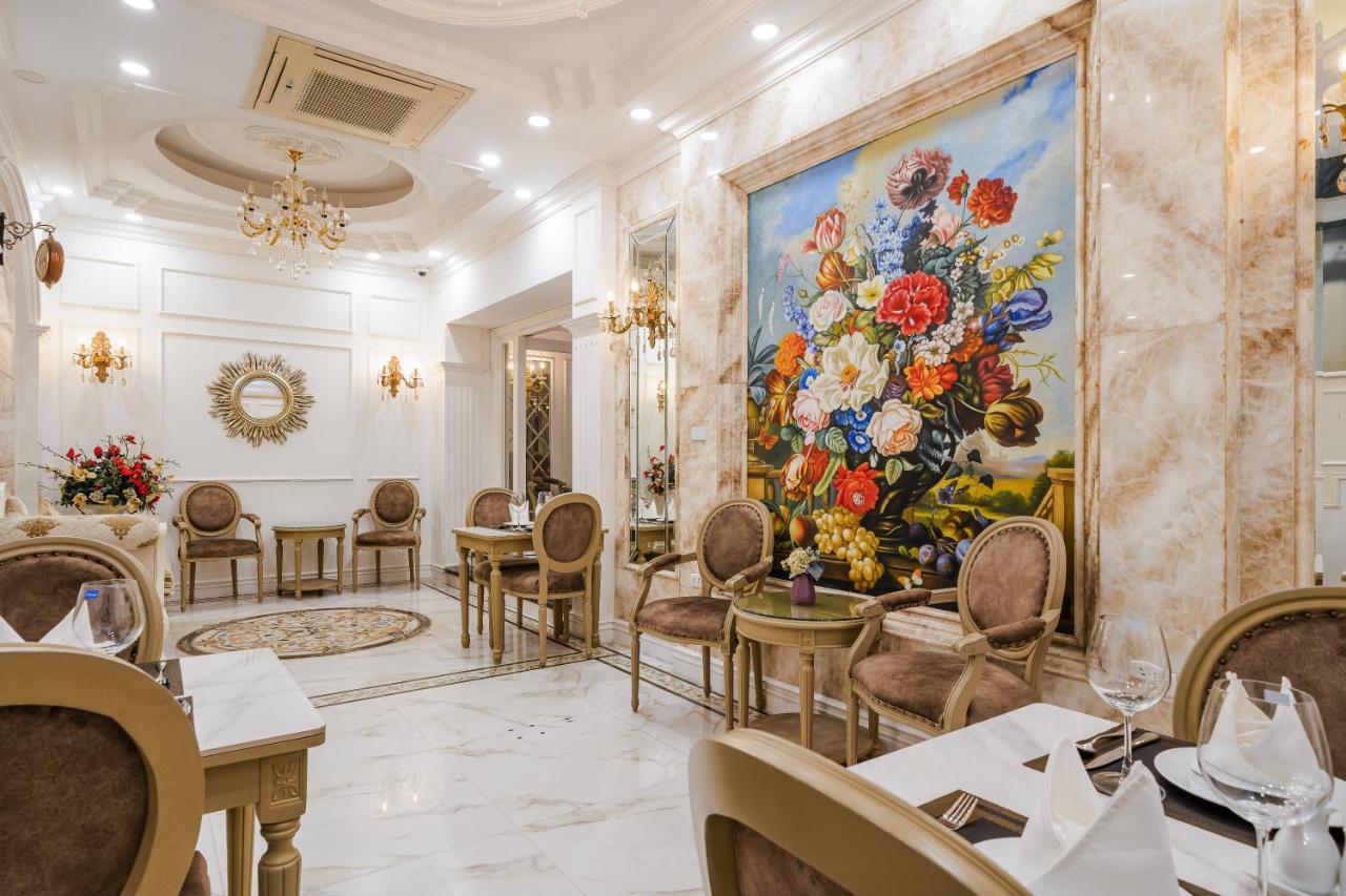 The Castle Hotel Hanoi Esterno foto