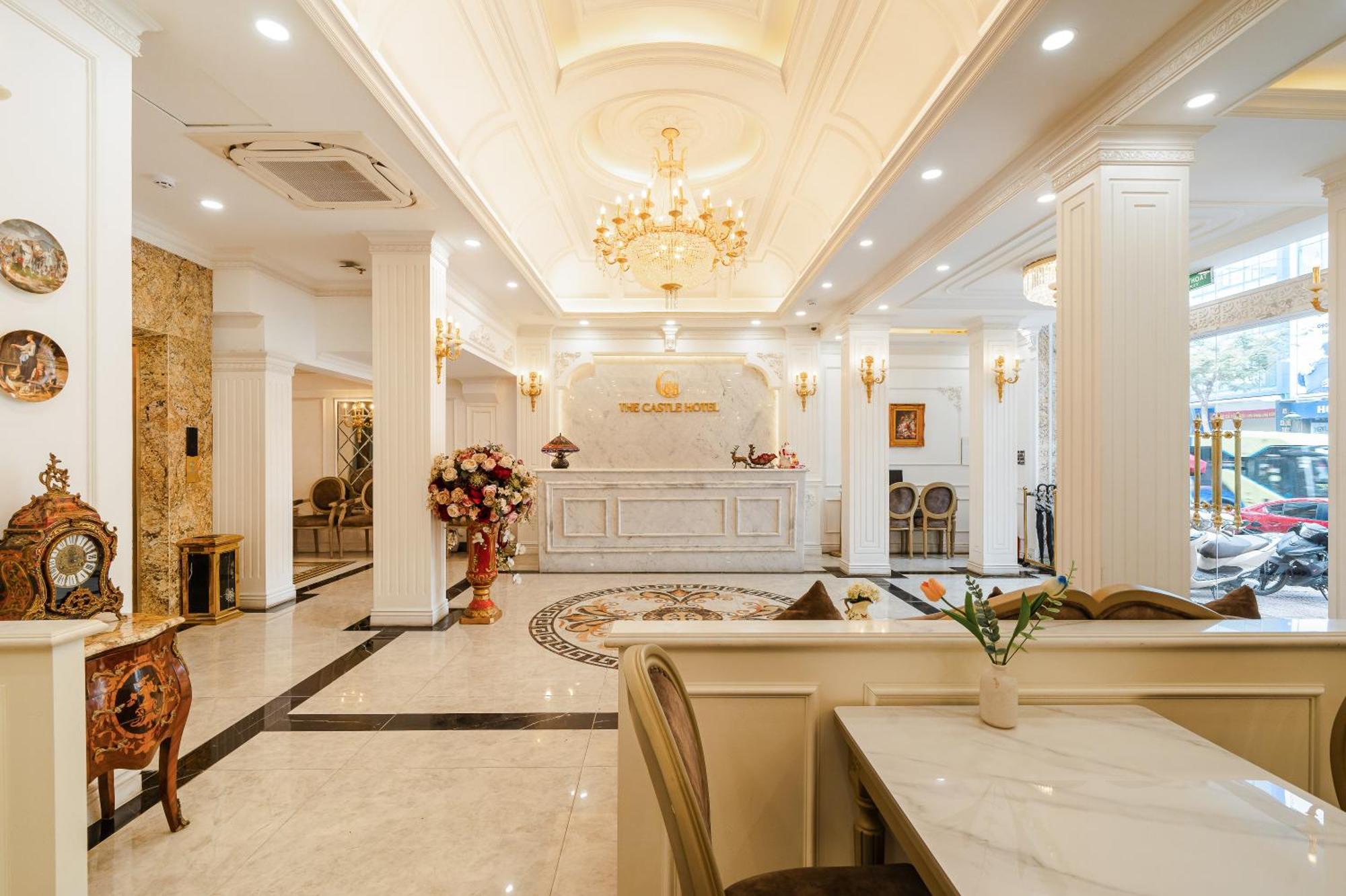 The Castle Hotel Hanoi Esterno foto